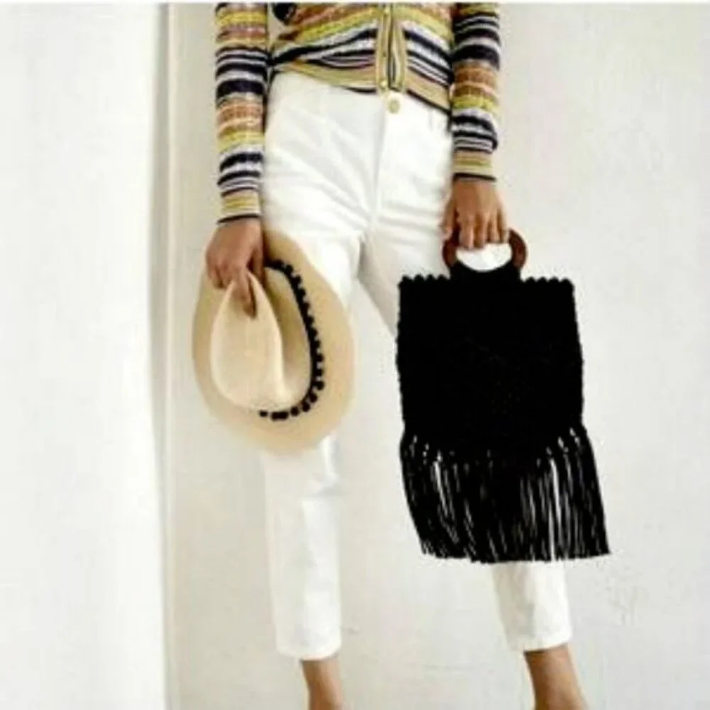 NEW! DANIELLE NICOLE BLACK BOHO FRINGE MACRAME CROSSBODY - Picture 5 of 5